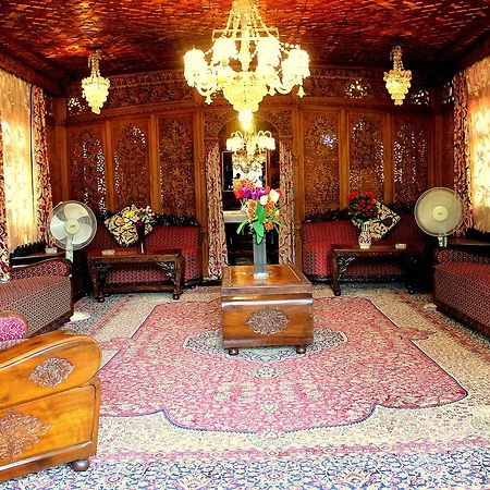 Morning Star Group Of Houseboats Hotel ศรีนาการ์ ภายนอก รูปภาพ